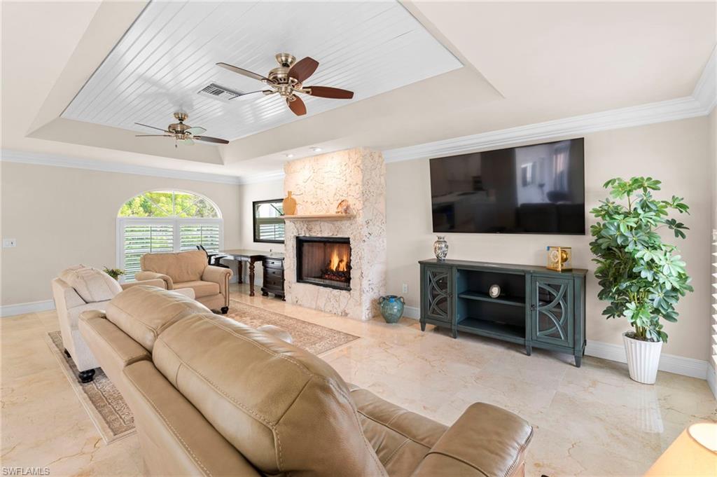 1588 Heights CT