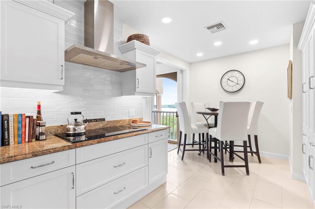 2000 Royal Marco WAY # 508 Unit: 2-508