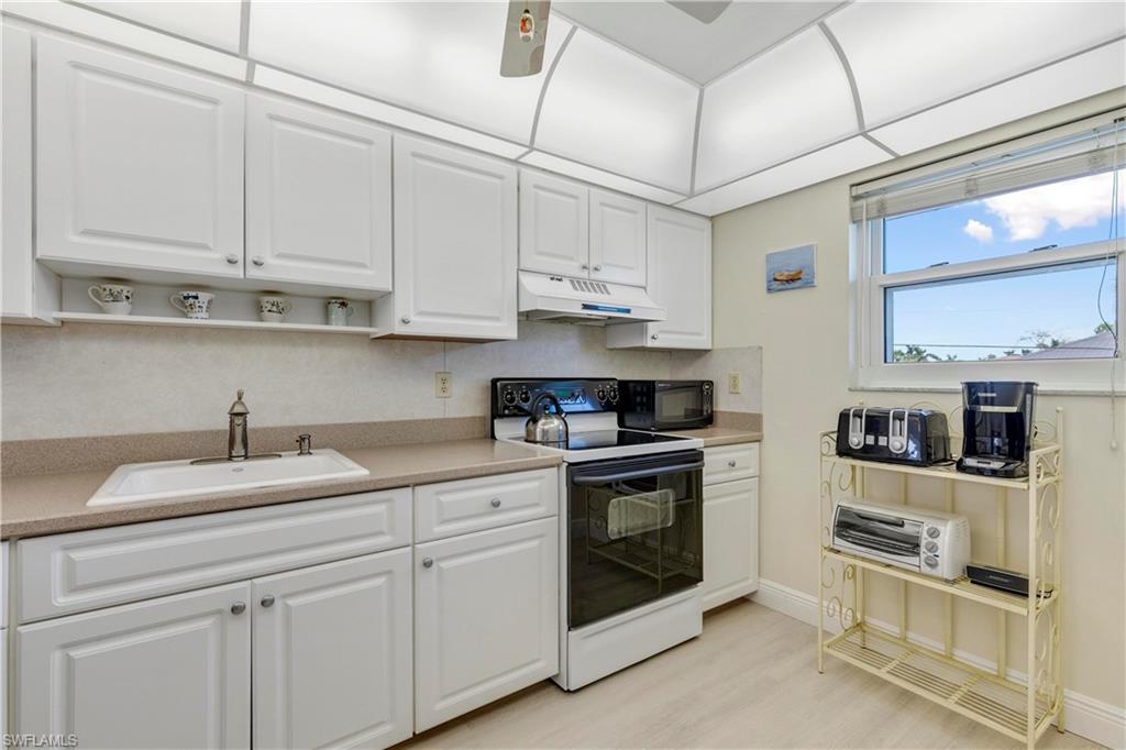 181 S Collier BLVD # 203 Unit: E-203