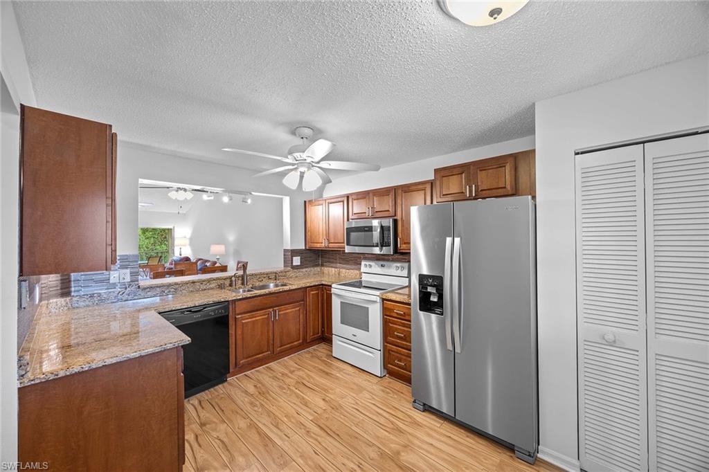 737 Landover CT # 203