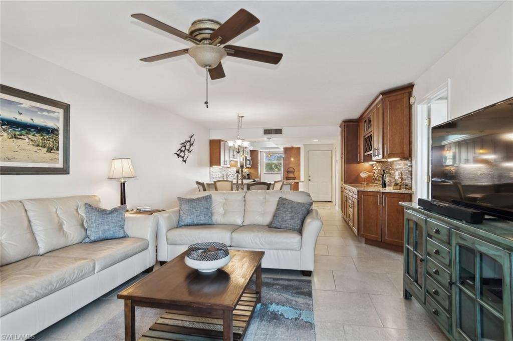 270 N Collier BLVD # 202