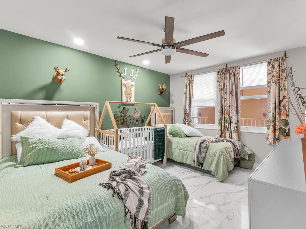 3000 Royal Marco WAY # 618 Unit: 3-618