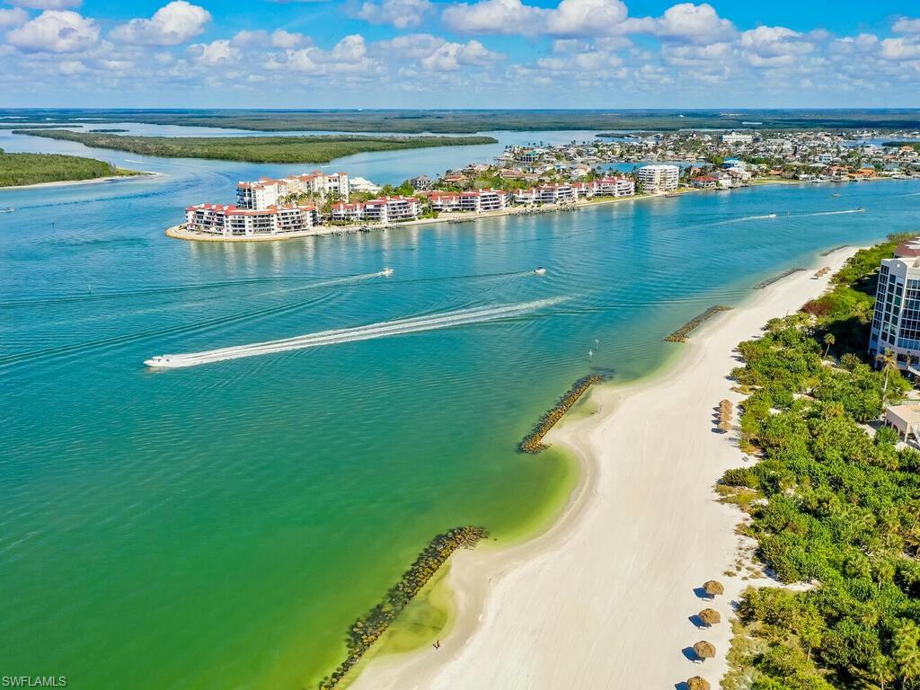 3000 Royal Marco WAY # 618 Unit: 3-618