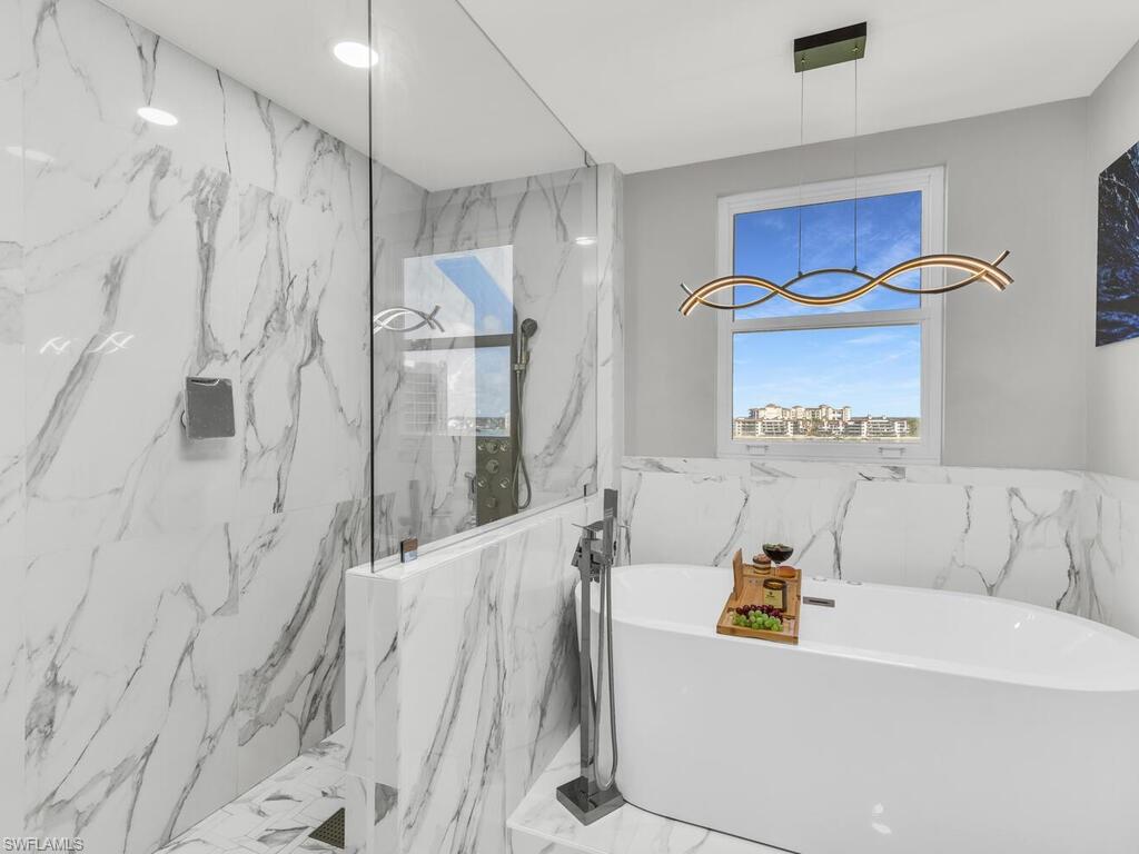 3000 Royal Marco WAY # 618 Unit: 3-618