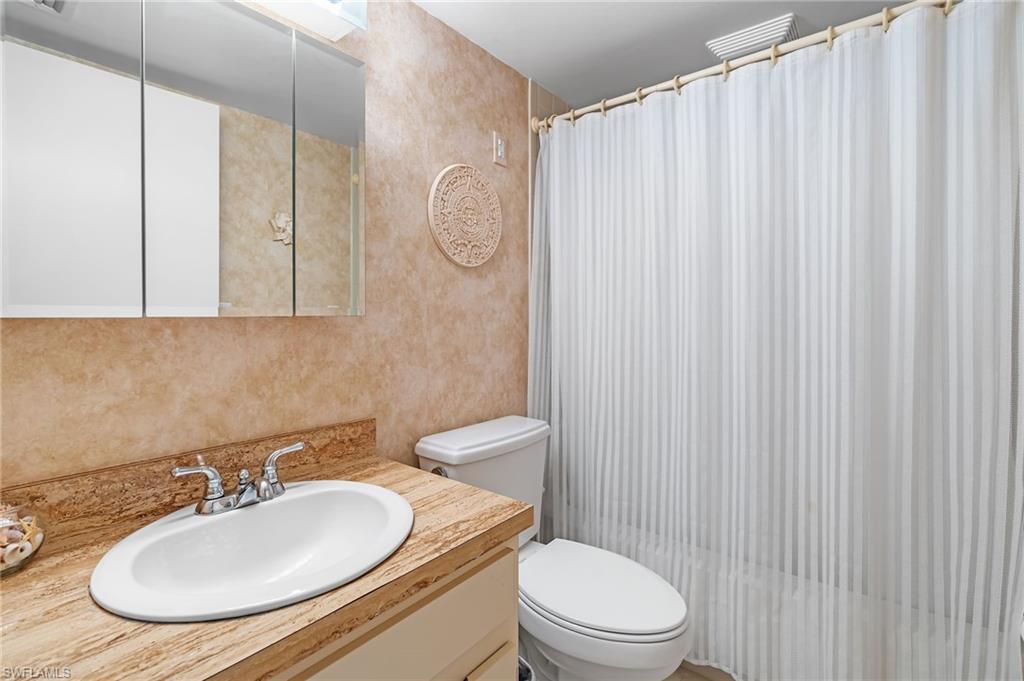 1502 Mainsail DR # 8