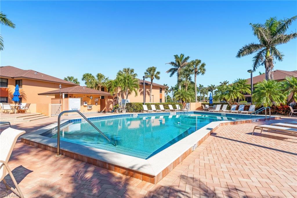 1502 Mainsail DR # 8