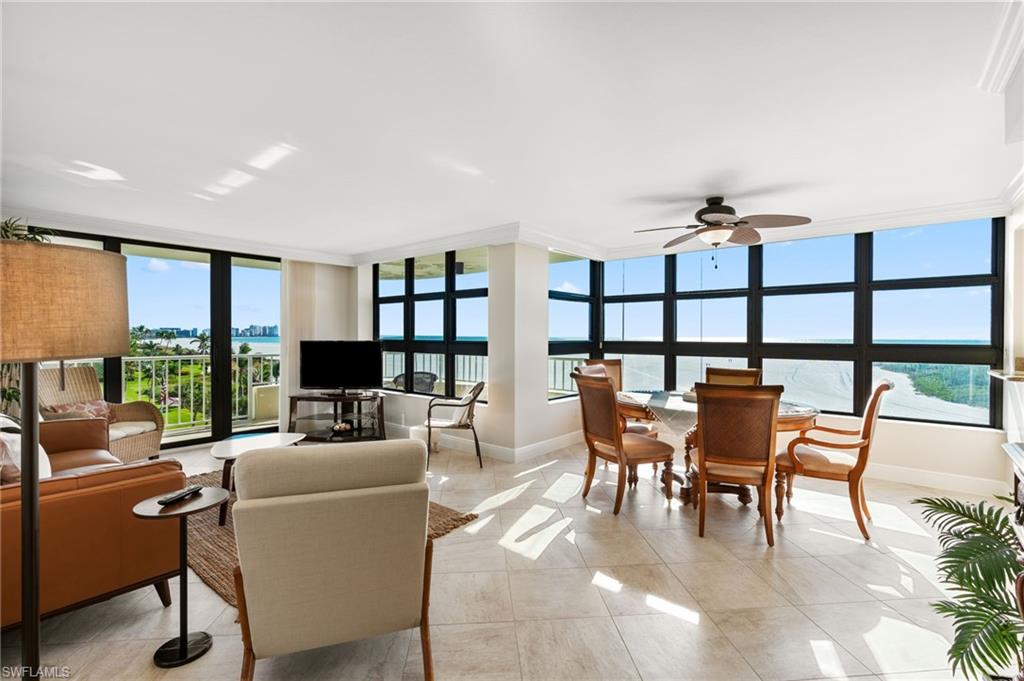 320 Seaview CT # 511 Unit: 2-511