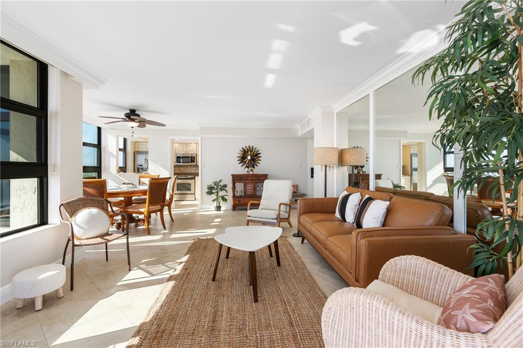 320 Seaview CT # 511 Unit: 2-511