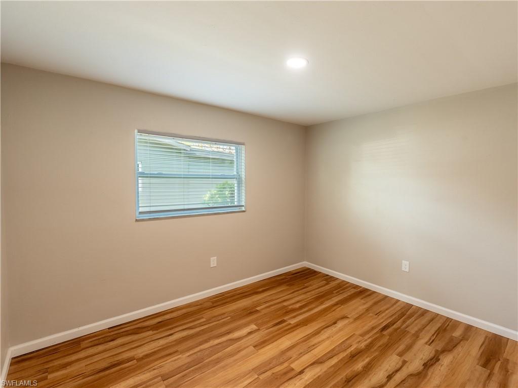 634, 642, 650 6th AVE