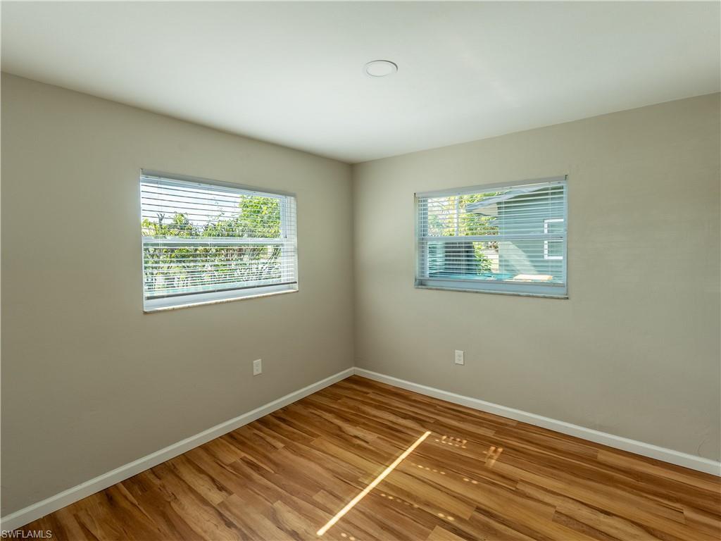 634, 642, 650 6th AVE