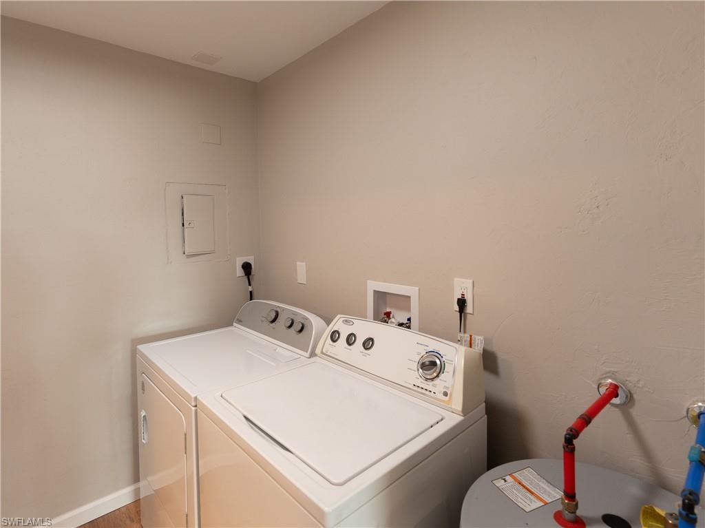 634, 642, 650 6th AVE