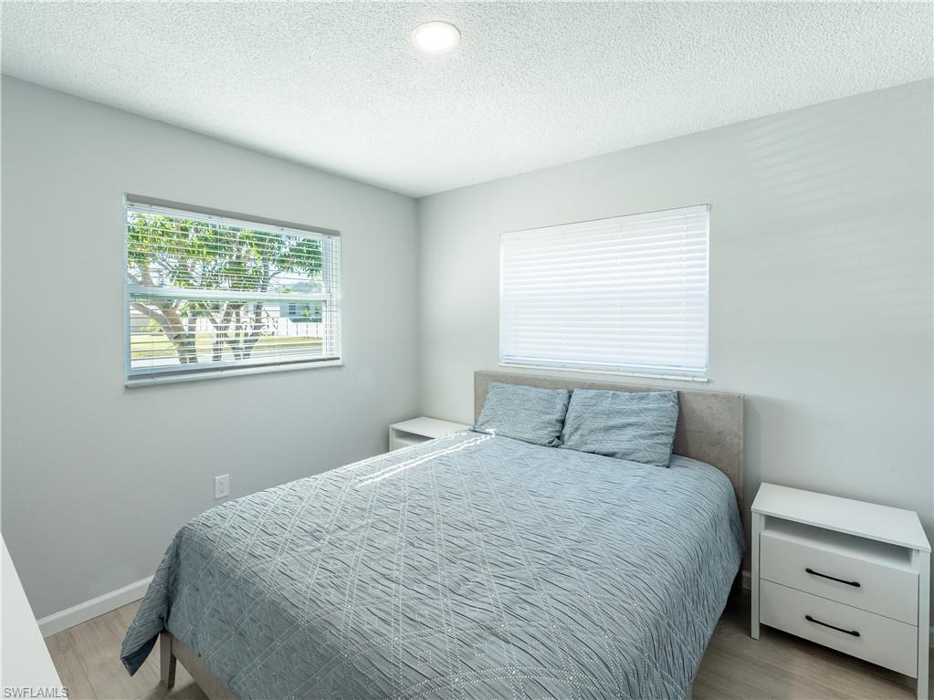 634, 642, 650 6th AVE