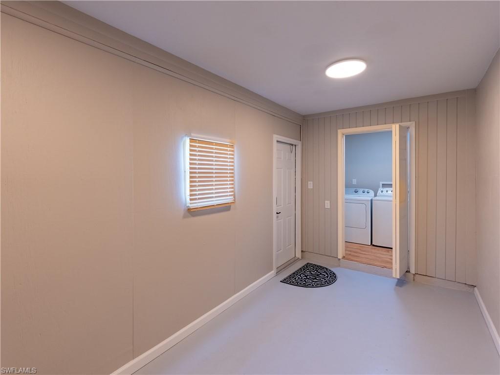 634, 642, 650 6th AVE