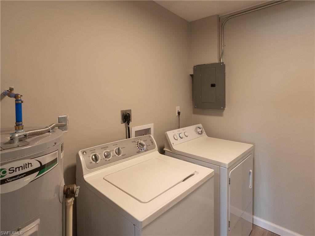 634, 642, 650 6th AVE