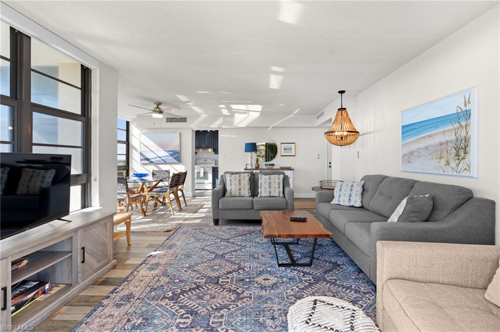 440 Seaview CT # 311