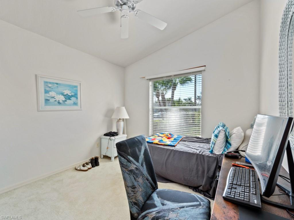 1973 W Crown Pointe BLVD