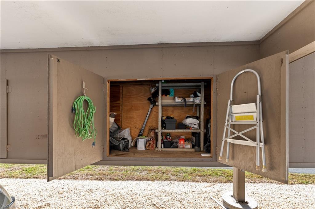 651 Seaview CT # B404