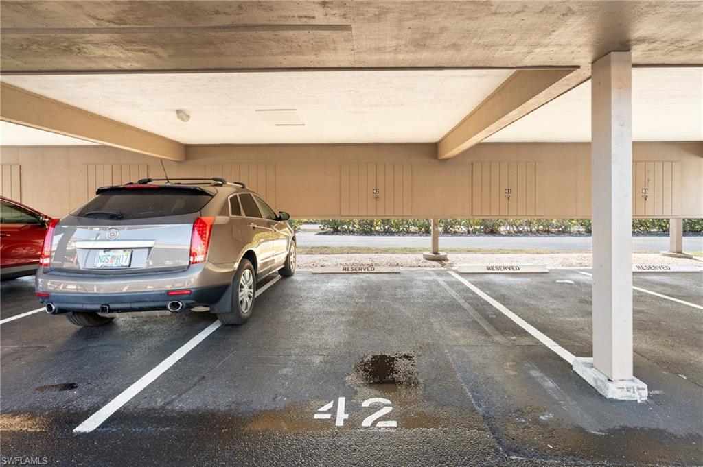 651 Seaview CT # B404