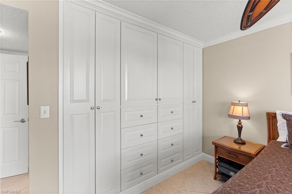 651 Seaview CT # B404