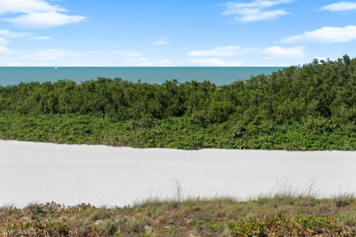 320 Seaview CT # 408 Unit: 2-408