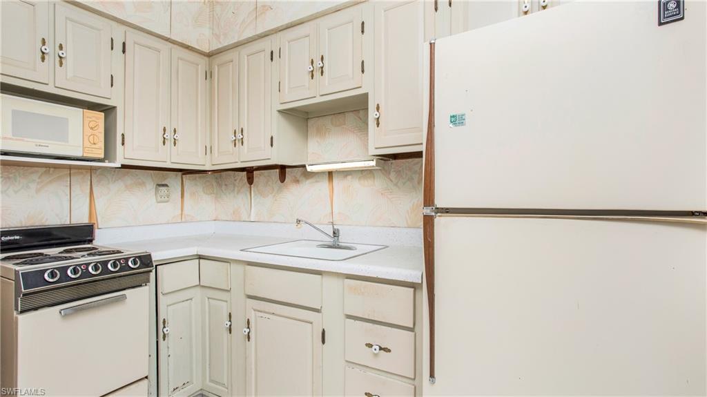 240 N Collier BLVD # C1