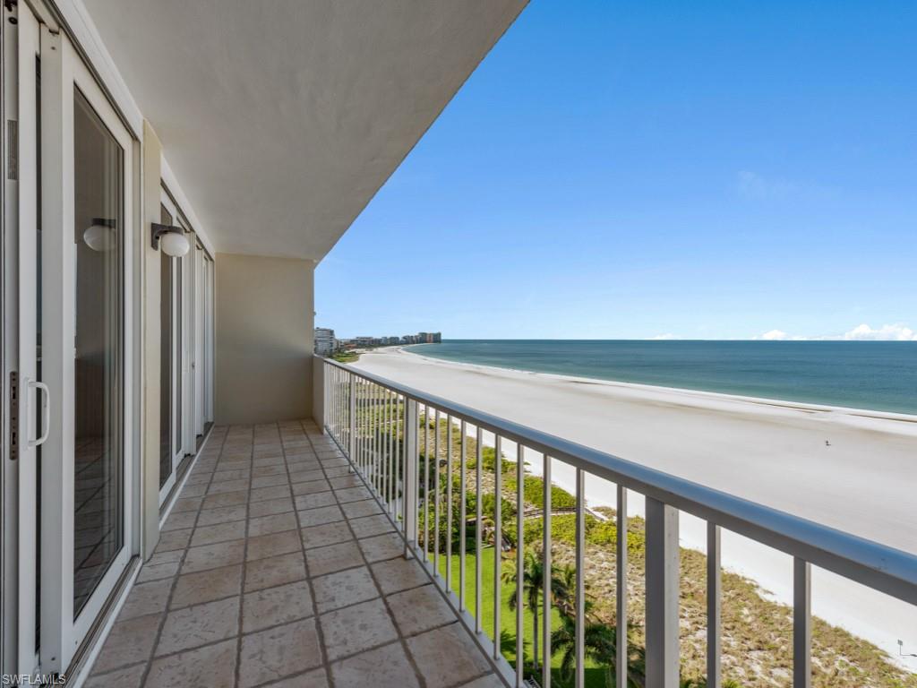 140 Seaview CT # 1703N