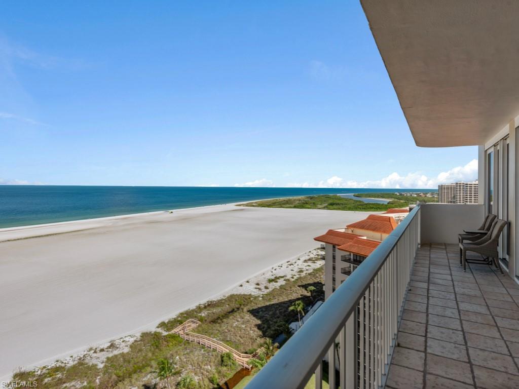 140 Seaview CT # 1703N