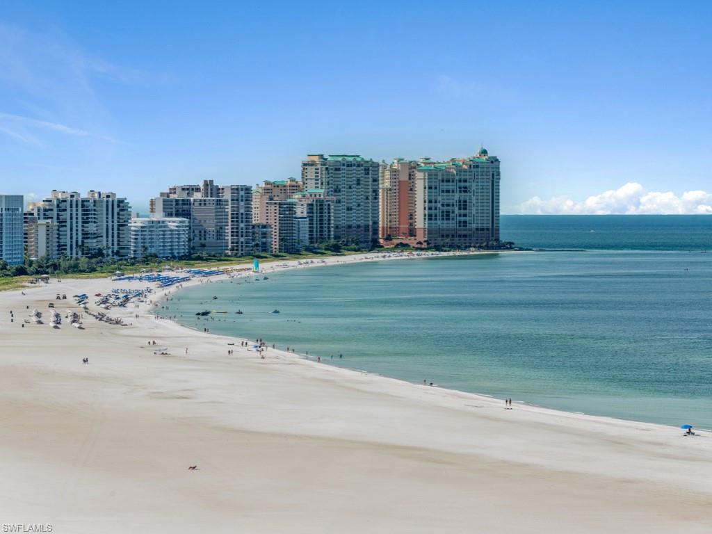 140 Seaview CT # 1703N