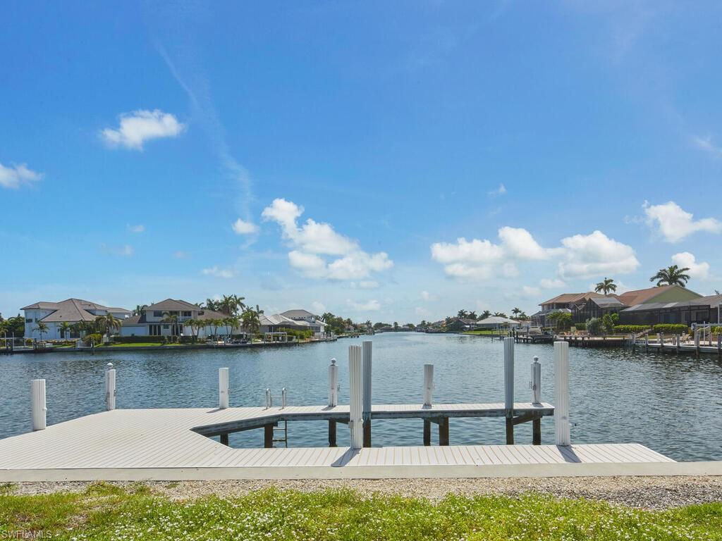1072 Fieldstone DR