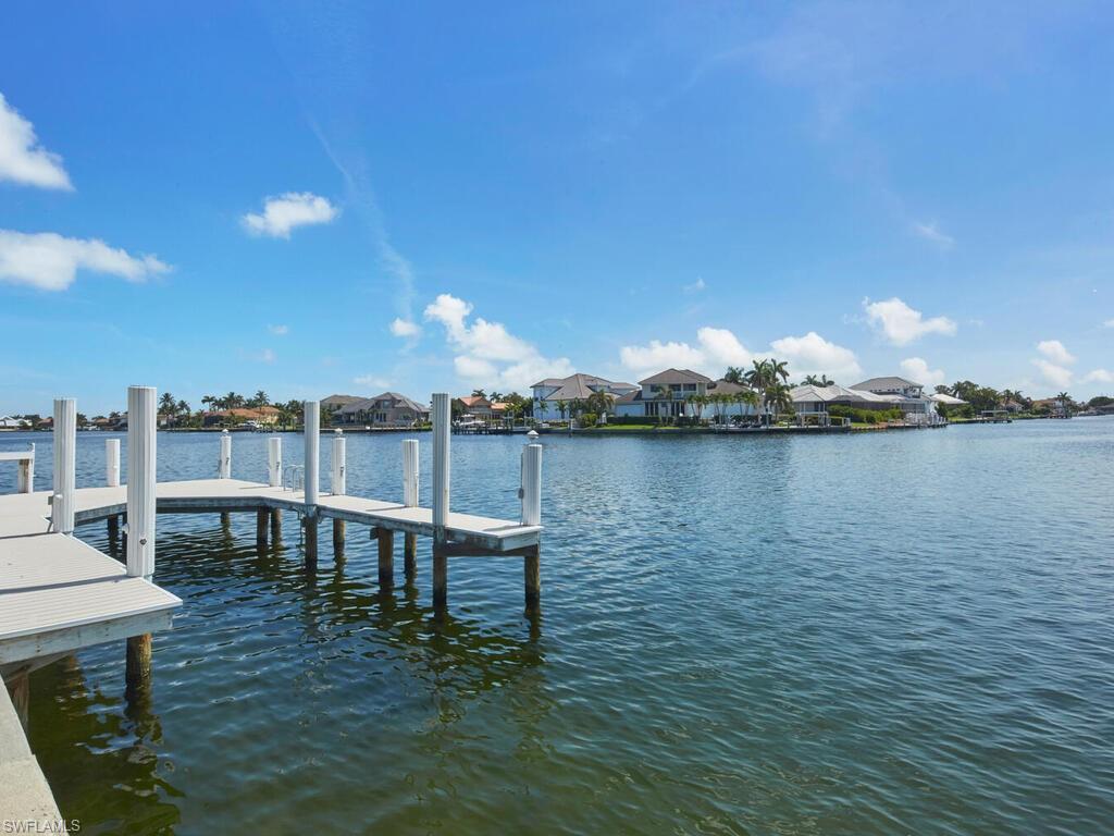1072 Fieldstone DR