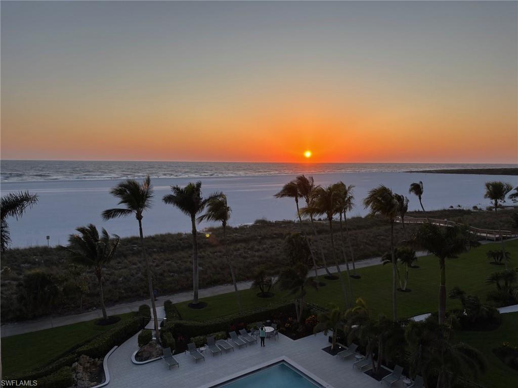 140 Seaview CT # 602S