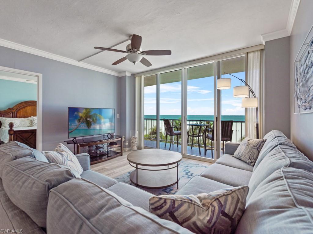 140 Seaview CT # 602S