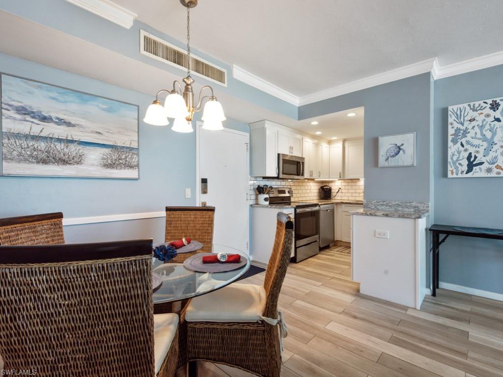 140 Seaview CT # 602S