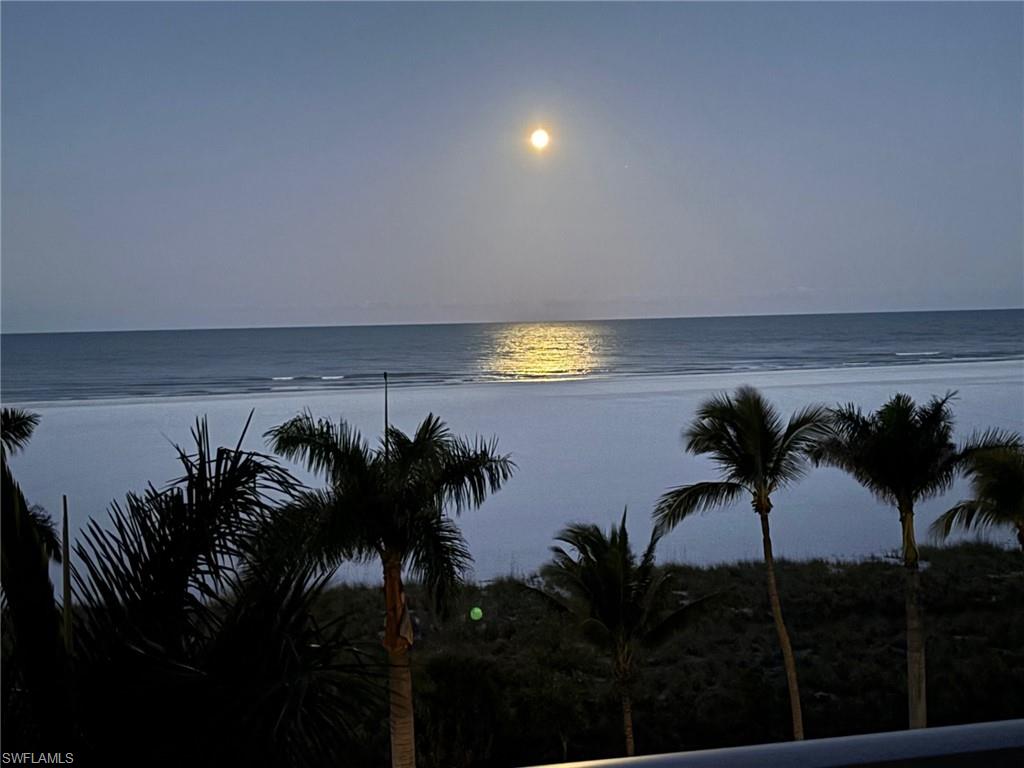 140 Seaview CT # 602S