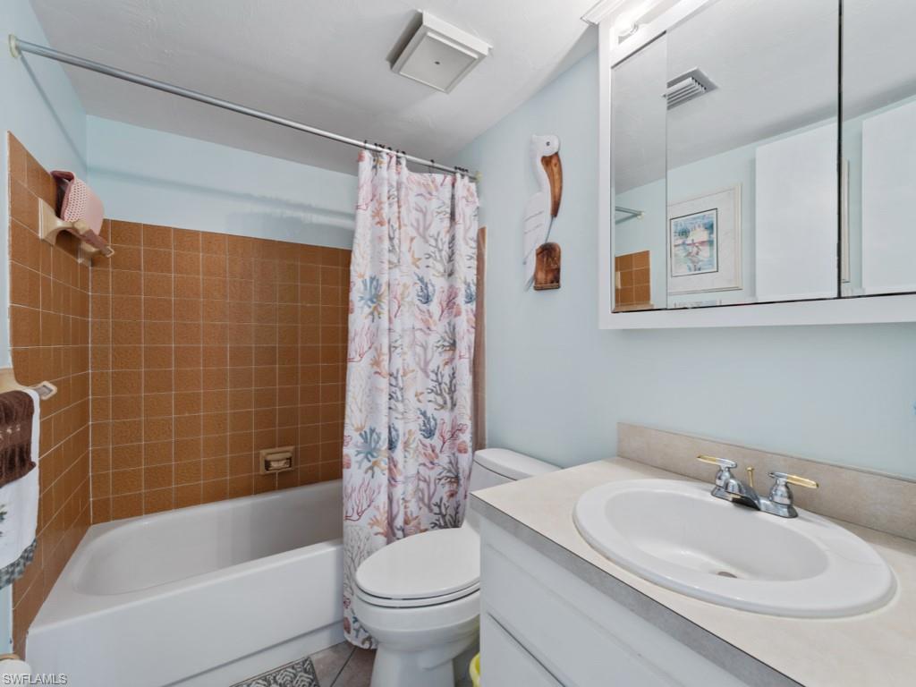 27 Greenbrier ST # 109 Unit: 6-109