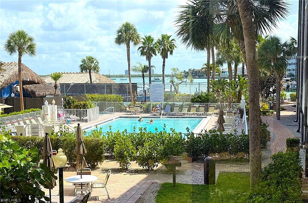 1011 Anglers CV H205