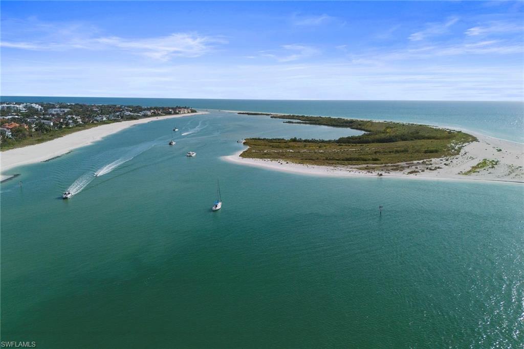 2000 Royal Marco WAY # 607