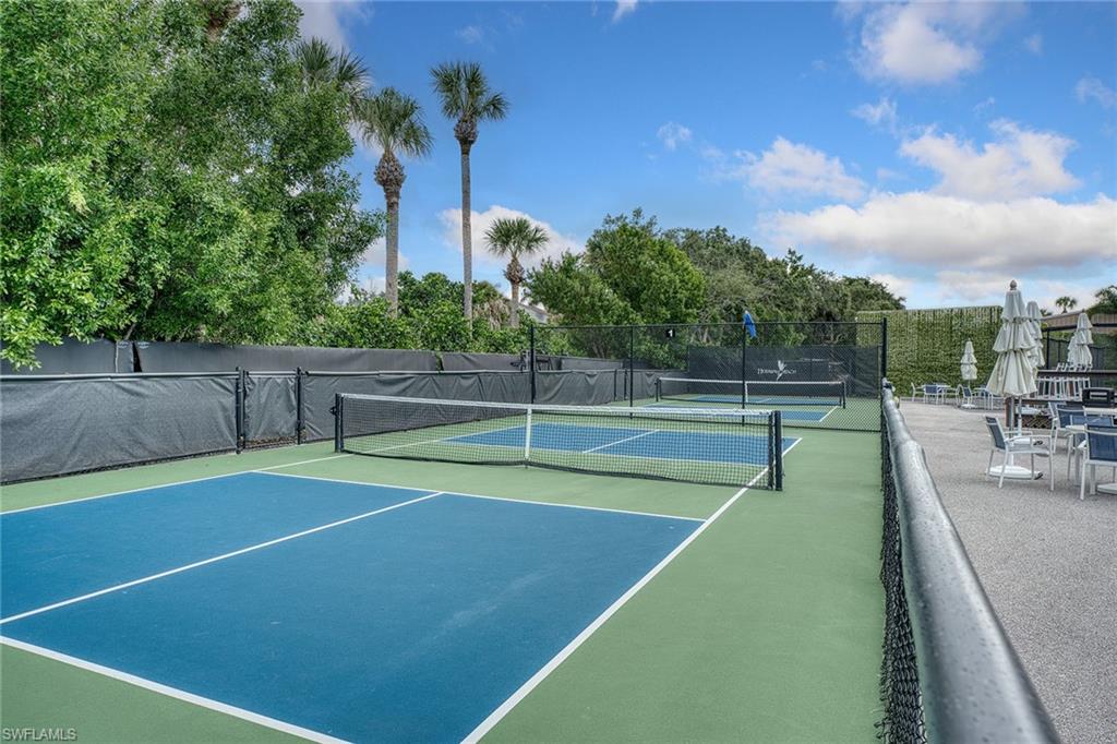 2000 Royal Marco WAY # 607