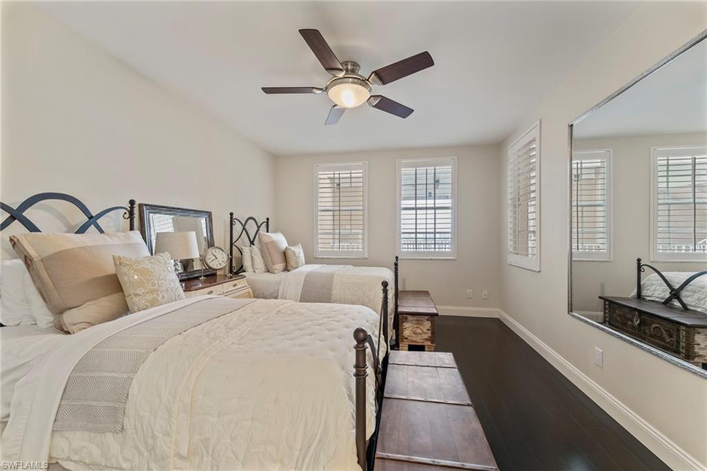 2000 Royal Marco WAY # 607