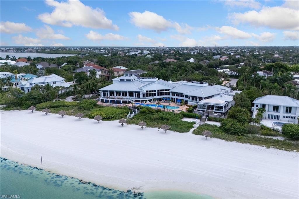 2000 Royal Marco WAY # 607