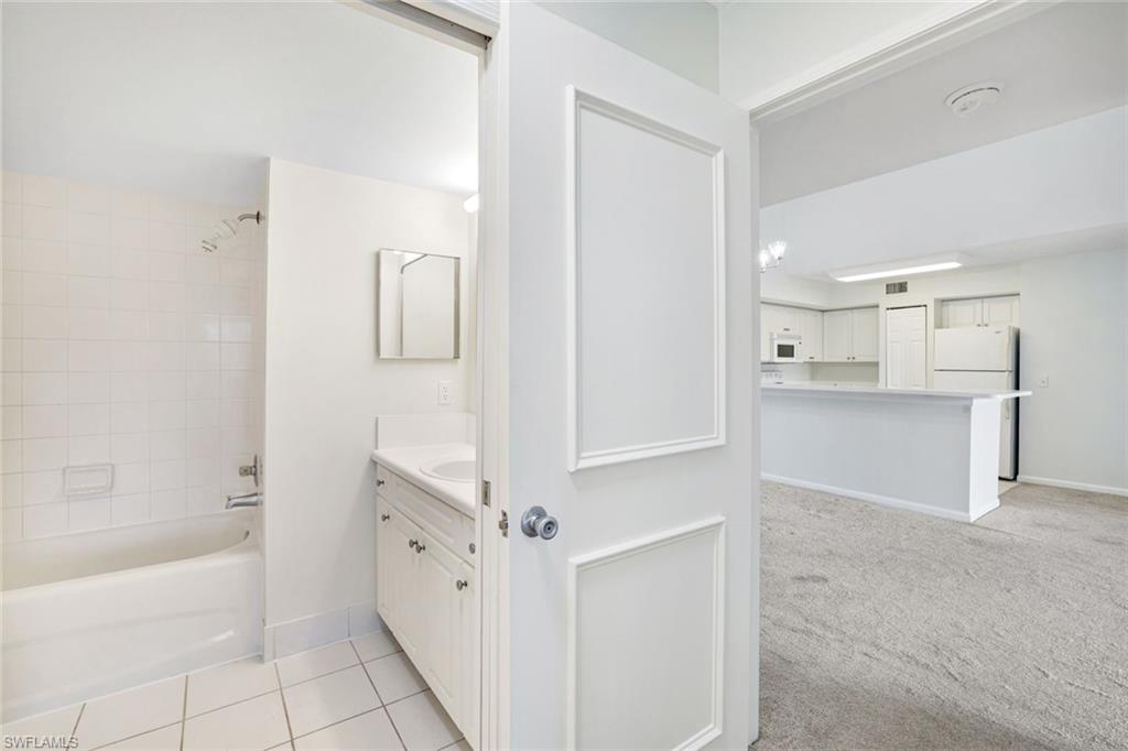 1205 Wildwood Lakes BLVD # 305