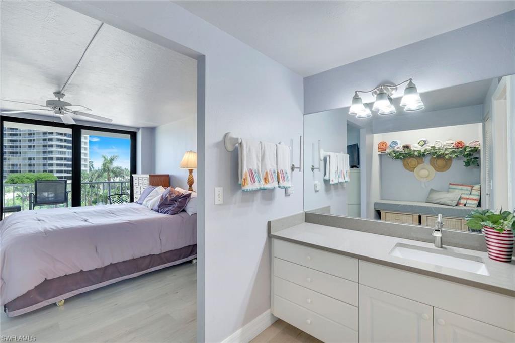 320 Seaview CT # 308 Unit: 2-308