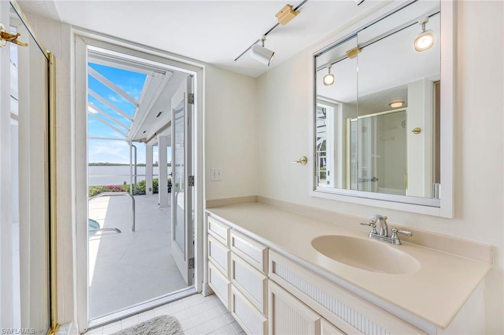 1268 Laurel CT