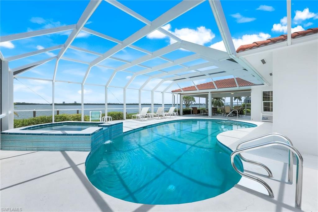 1268 Laurel CT
