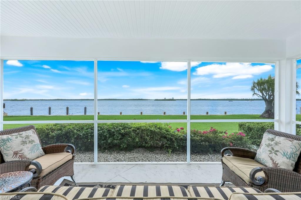 1268 Laurel CT