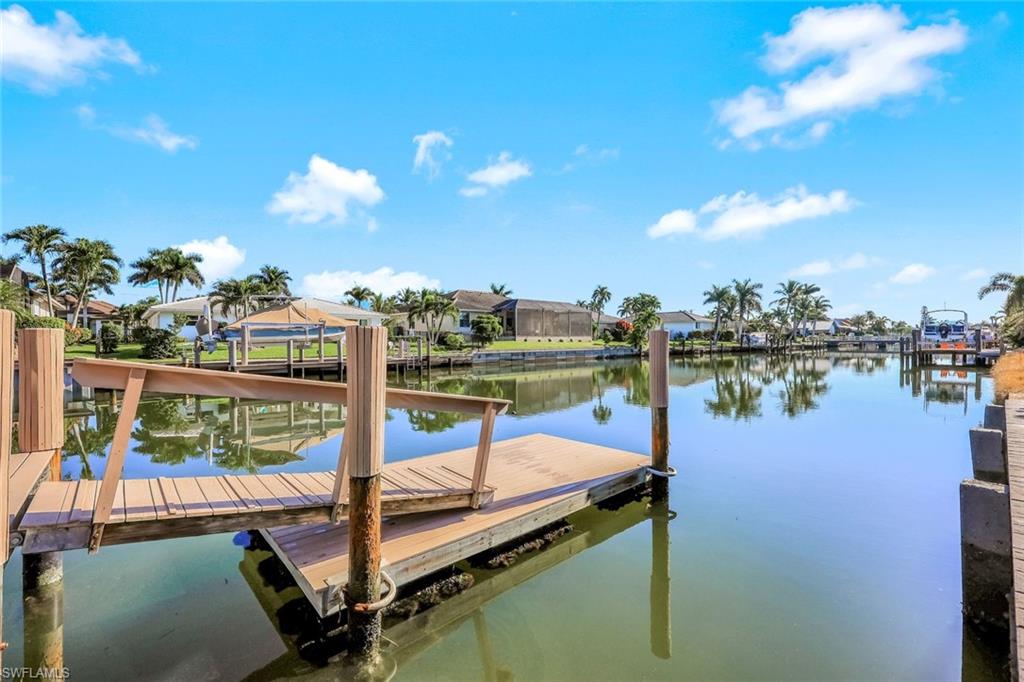 581 Spinnaker DR, MARCO ISLAND
