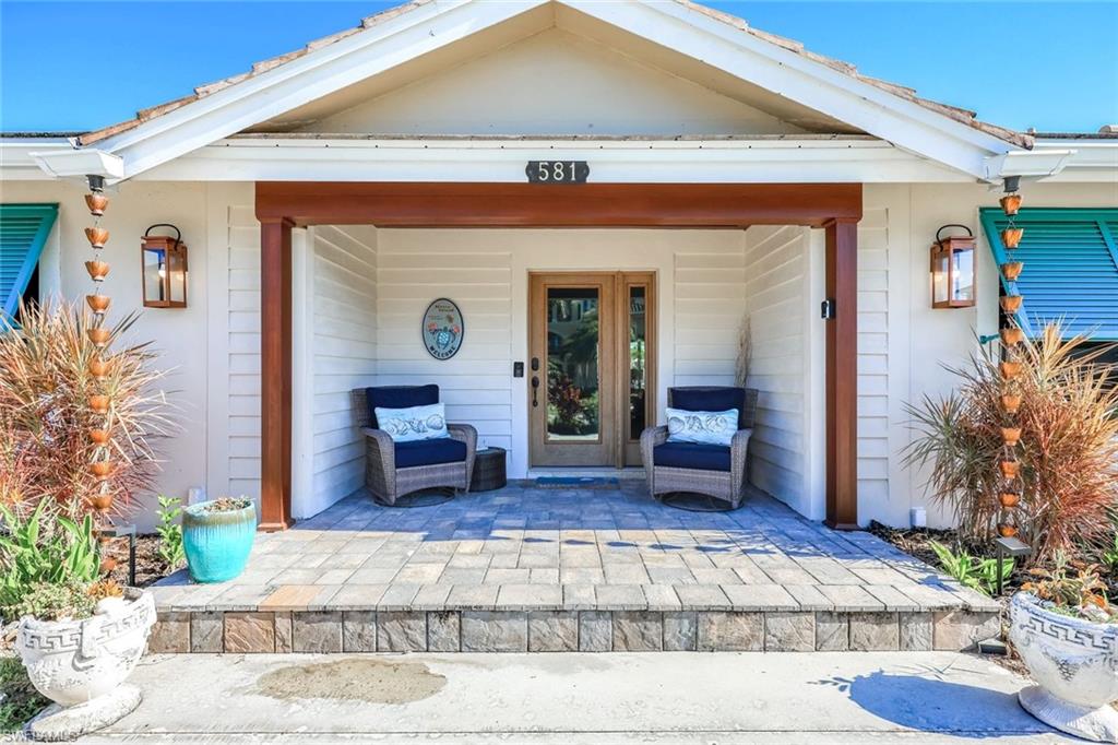 581 Spinnaker DR, MARCO ISLAND