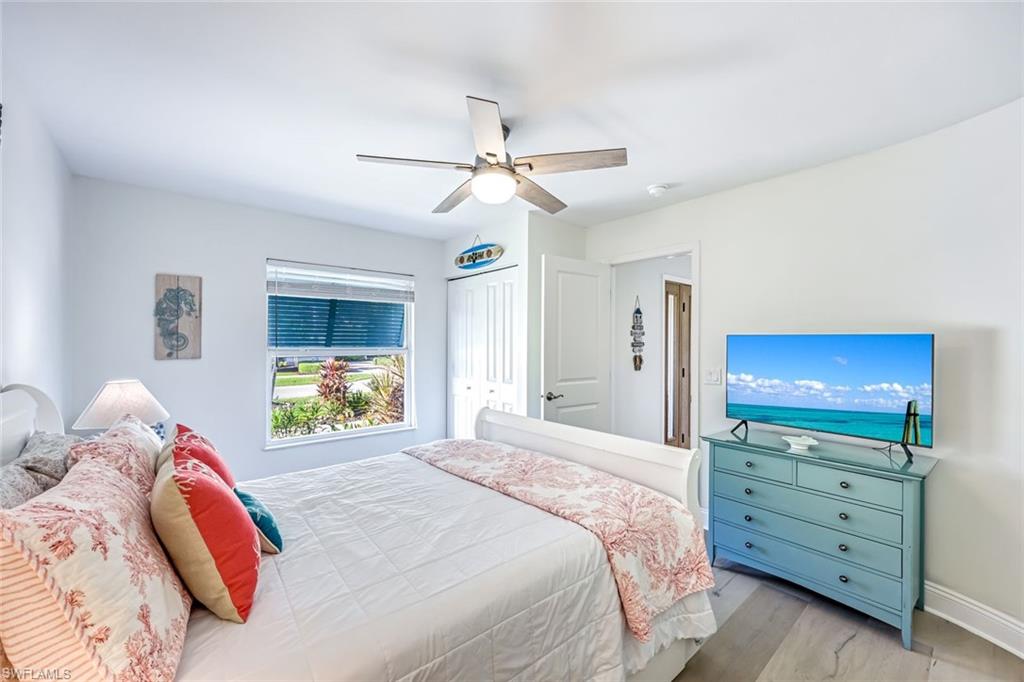 581 Spinnaker DR, MARCO ISLAND