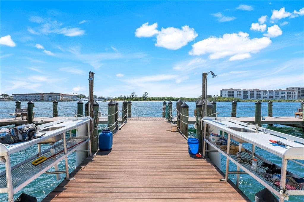 60 Pelican ST W # 407, NAPLES Unit: 407