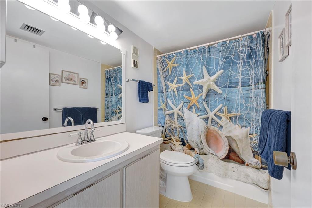 651 Seaview CT # B308, MARCO ISLAND Unit: B308